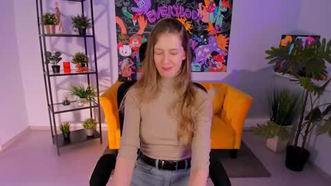 Sharon online show from February 18, 2:59 pm