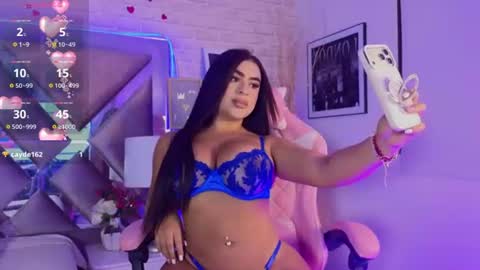 Sharon  online show from July 8, 4:00 pm