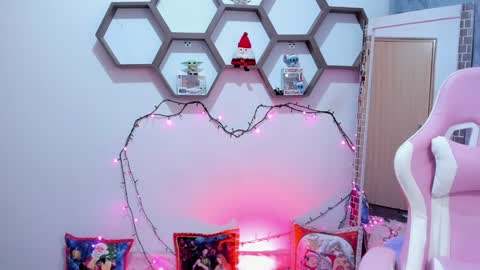 Sharon online show from January 4, 6:19 am