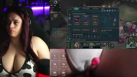 sharonurb3x online show from April 22, 8:43 pm