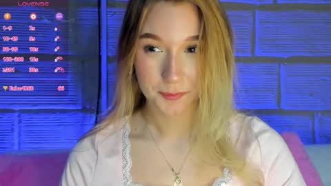 Shantall online show from February 12, 1:55 am