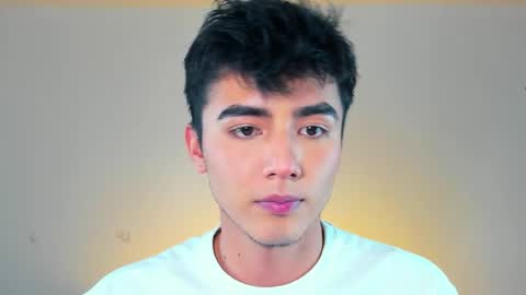 Snapshot of shawn__sanderson chatting on December 9, 11:03 pm Shawn online show from December 9, 11:03 pm