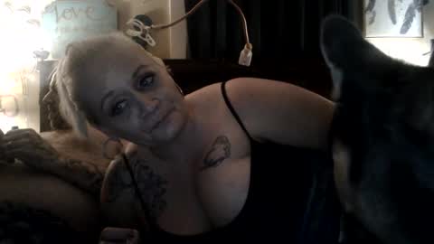 ShawnandJenn online show from March 2, 12:11 pm