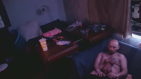 Snapshot of shawntheone3535b chatting on February 3, 1:26 am shawntheone online show from February 3, 1:26 am