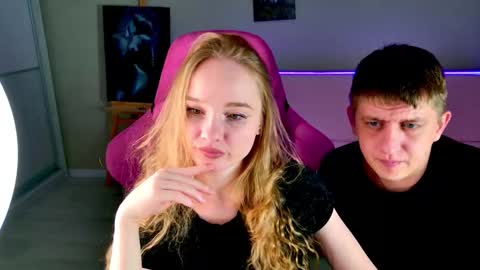 Snapshot of shawty_mia chatting on February 10, 7:18 pm Shawty Mia online show from February 10, 7:18 pm