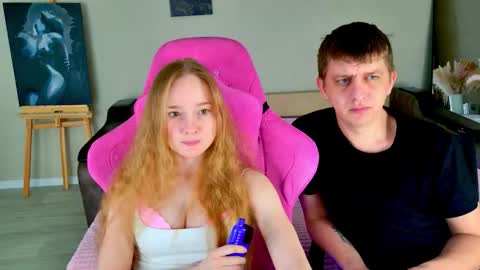 Snapshot of shawty_mia chatting on February 16, 7:54 pm Shawty Mia online show from February 16, 7:54 pm