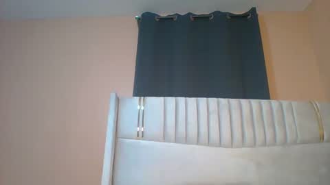 Snapshot of shay_diva chatting on September 29, 4:12 pm Shay diva online show from September 29, 4:12 pm