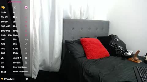 shayla_10 online show from October 20, 11:10 am