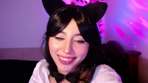 Snapshot of shayla_bbs chatting on October 29, 9:27 pm Shayla 3 online show from October 29, 9:27 pm