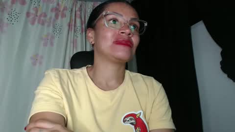 Shayna online show from December 28, 4:30 am