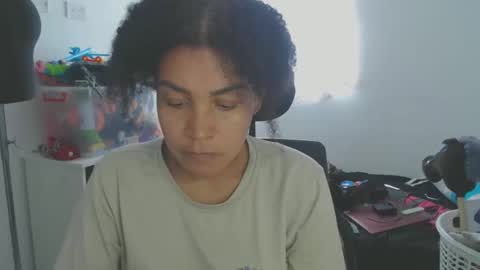 Shayna online show from September 22, 6:54 pm