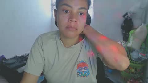 Snapshot of shayna_cute chatting on May 26, 1:07 pm Shayna online show from May 26, 1:07 pm