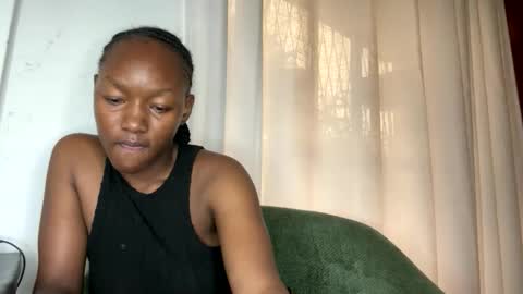 Thick babe online show from May 30, 5:15 am