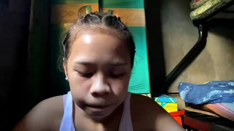 Evelyn online show from May 24, 8:30 am