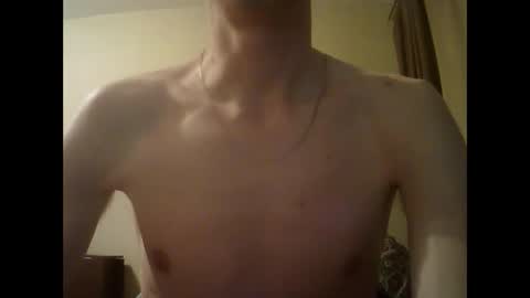 Snapshot of shedevr02 chatting on January 27, 4:22 pm Roger online show from January 27, 4:22 pm