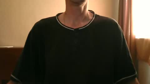 Snapshot of shedevr02 chatting on October 1, 12:00 pm Roger online show from October 1, 12:00 pm