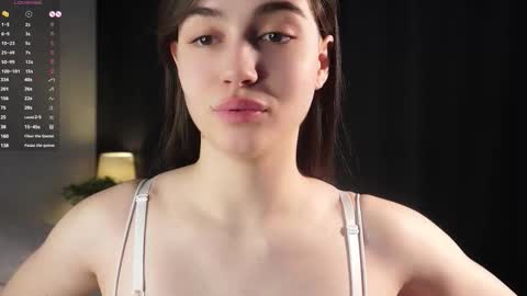 Tessa online show from February 25, 2:43 am