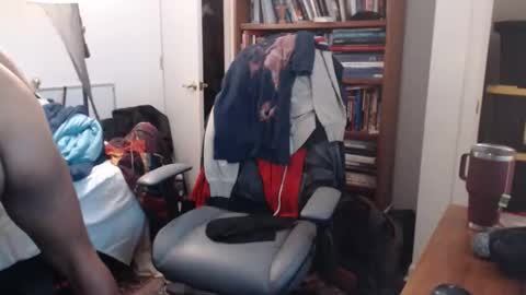 Snapshot of sheepishlion chatting on February 16, 3:02 am sheepishlion online show from February 16, 3:02 am