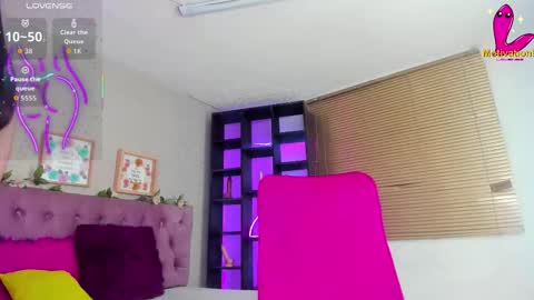 Shelby cute  online show from November 29, 1:14 pm