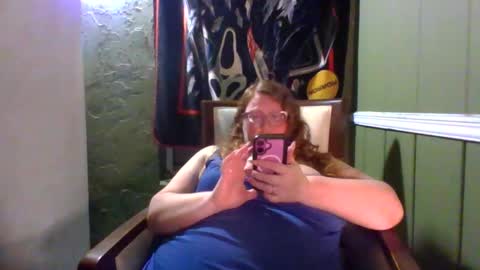 Red online show from April 22, 4:26 am