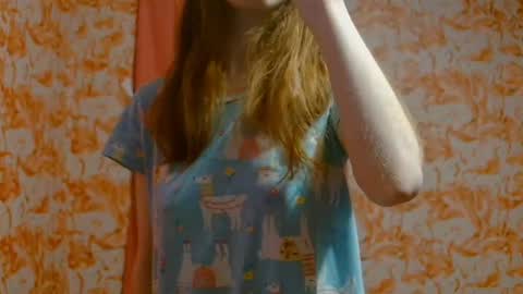 Erika online show from December 7, 3:36 am