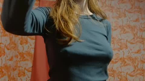 Erika online show from January 4, 11:27 pm