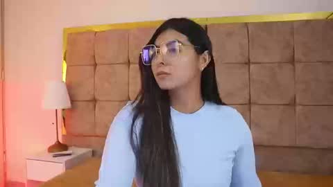  Transmission schedule Monday - Friday 715 am to 200 pm time Colombia  online show from March 25, 1:50 pm