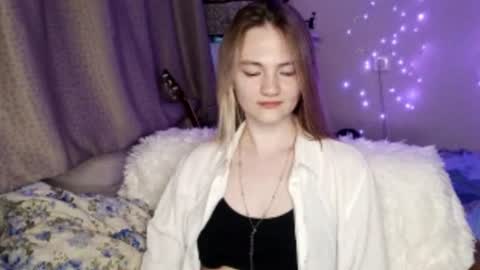 Ashley online show from July 21, 4:53 pm