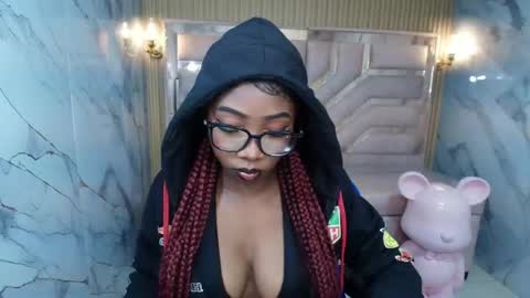 Shelly online show from May 27, 1:57 am