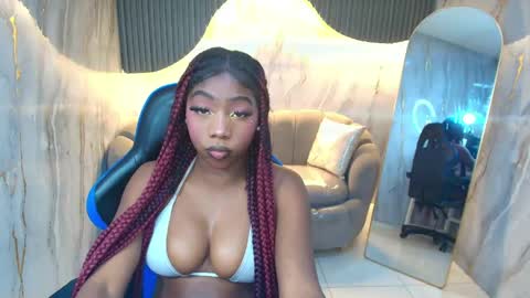 Shelly online show from May 28, 7:55 pm