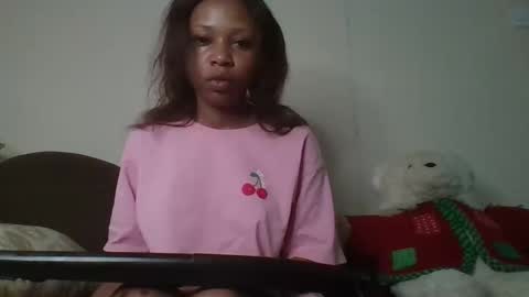 Snapshot of shellymadonna chatting on November 4, 11:42 am shellymadonna online show from November 4, 11:42 am