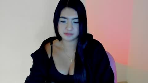 Shelly rayhs online show from November 18, 2:17 am