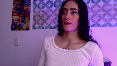 S H E L S Y online show from April 7, 8:31 pm