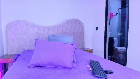 Shelsy online show from November 15, 11:51 am