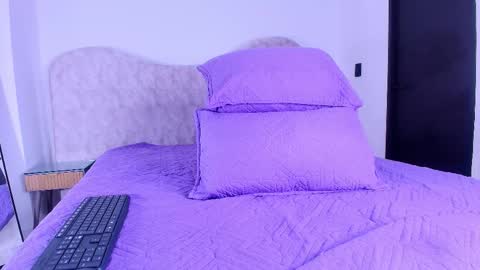 Shelsy online show from November 24, 11:54 am