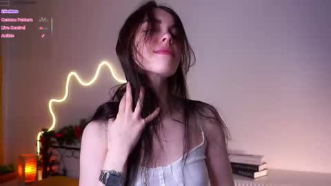 Mira online show from February 1, 6:06 pm