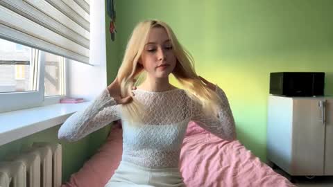 sherleychamblin online show from March 6, 1:40 pm