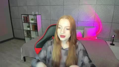Snapshot of sherrykelly chatting on May 19, 1:00 am sherrykelly online show from May 19, 1:00 am