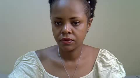 shery_g online show from February 28, 7:09 am