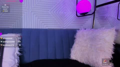 Snapshot of sherydan_love chatting on January 14, 2:11 pm mia online show from January 14, 2:11 pm