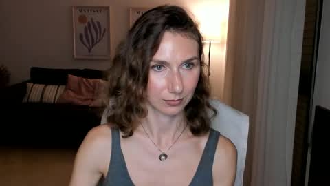 shesleepsnaked online show from January 10, 9:20 pm