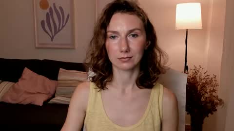 shesleepsnaked online show from January 15, 4:32 pm