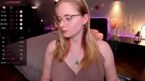 Hello guys my name is Aemilia online show from May 24, 8:52 am