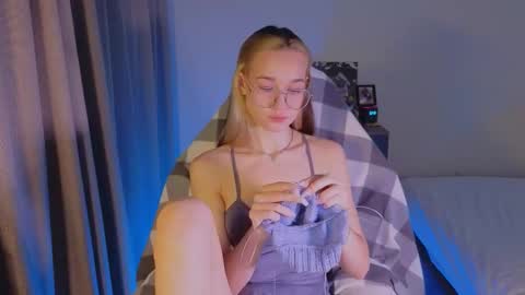 Sheyli online show from December 19, 3:52 pm