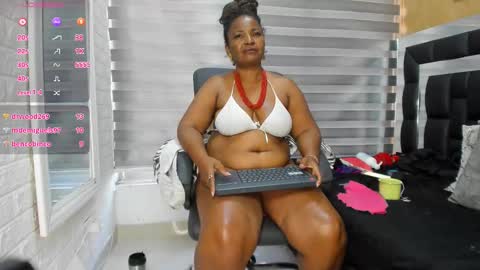 sheyla__ebony online show from February 12, 2:34 pm