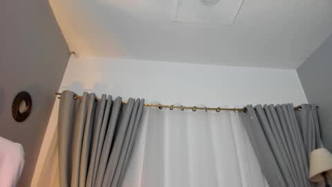 Sheyla online show from December 14, 4:12 pm