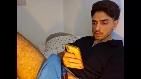 shhervin online show from February 12, 1:11 am