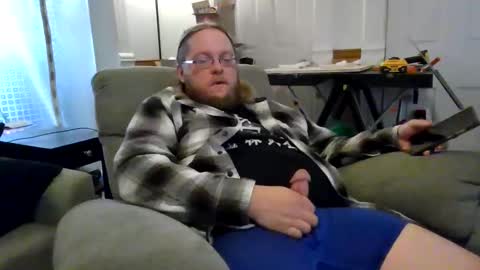 Snapshot of shifty885 chatting on January 5, 7:17 pm shifty885 online show from January 5, 7:17 pm