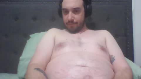 Snapshot of shiftysailor chatting on October 10, 12:26 pm shiftysailor online show from October 10, 12:26 pm