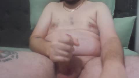 Snapshot of shiftysailor chatting on October 15, 12:05 pm shiftysailor online show from October 15, 12:05 pm